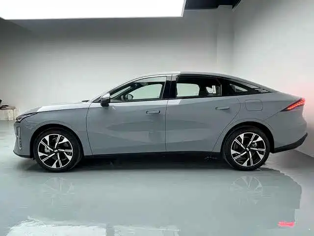 GEELY GALAXY GALAXY L6