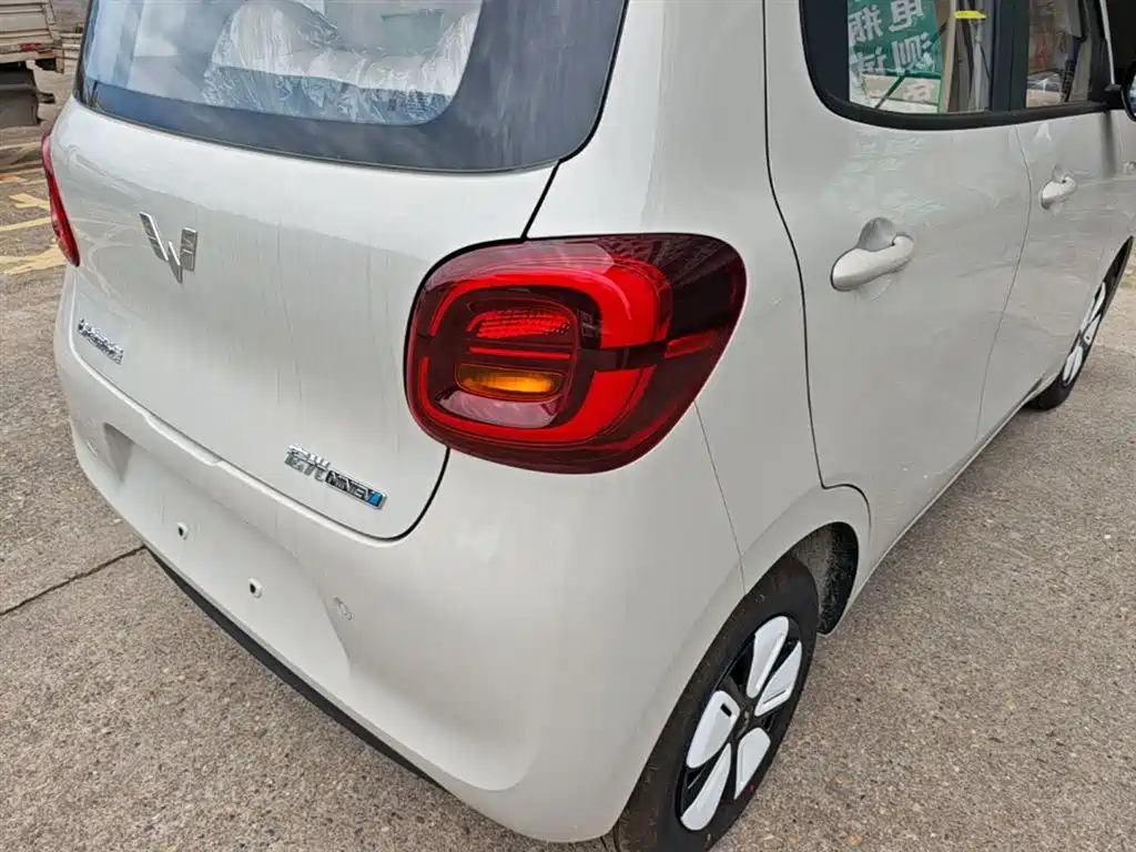 Wuling Mini EV MINIEV 2025