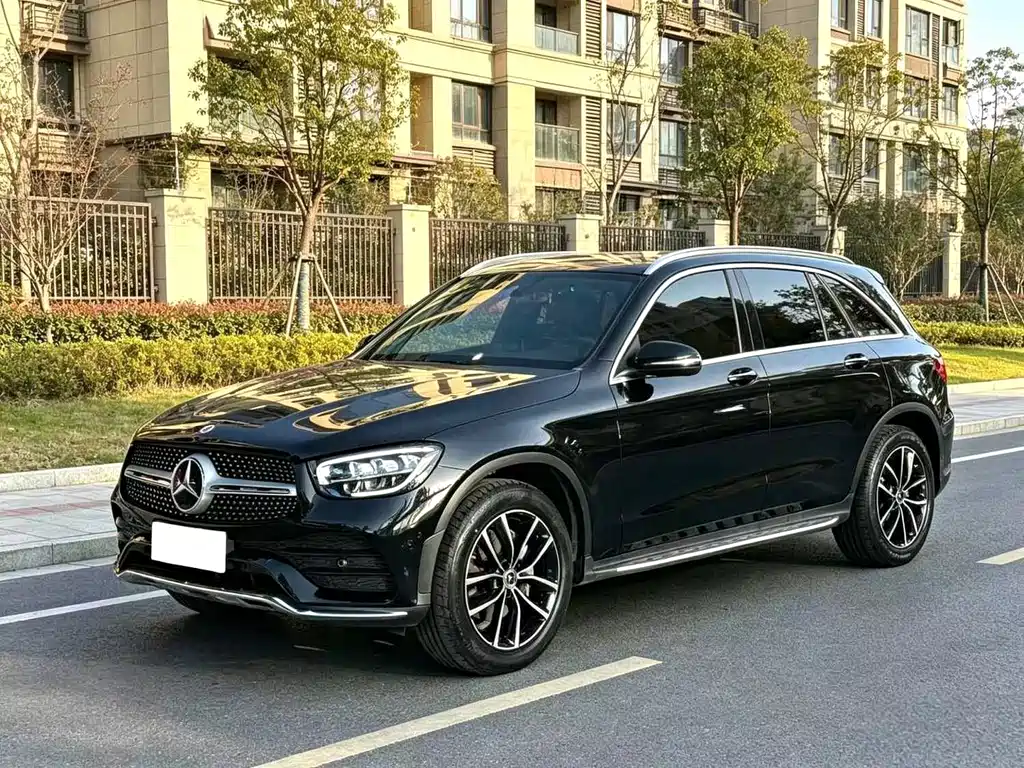 Купить Mercedes-Benz GLC