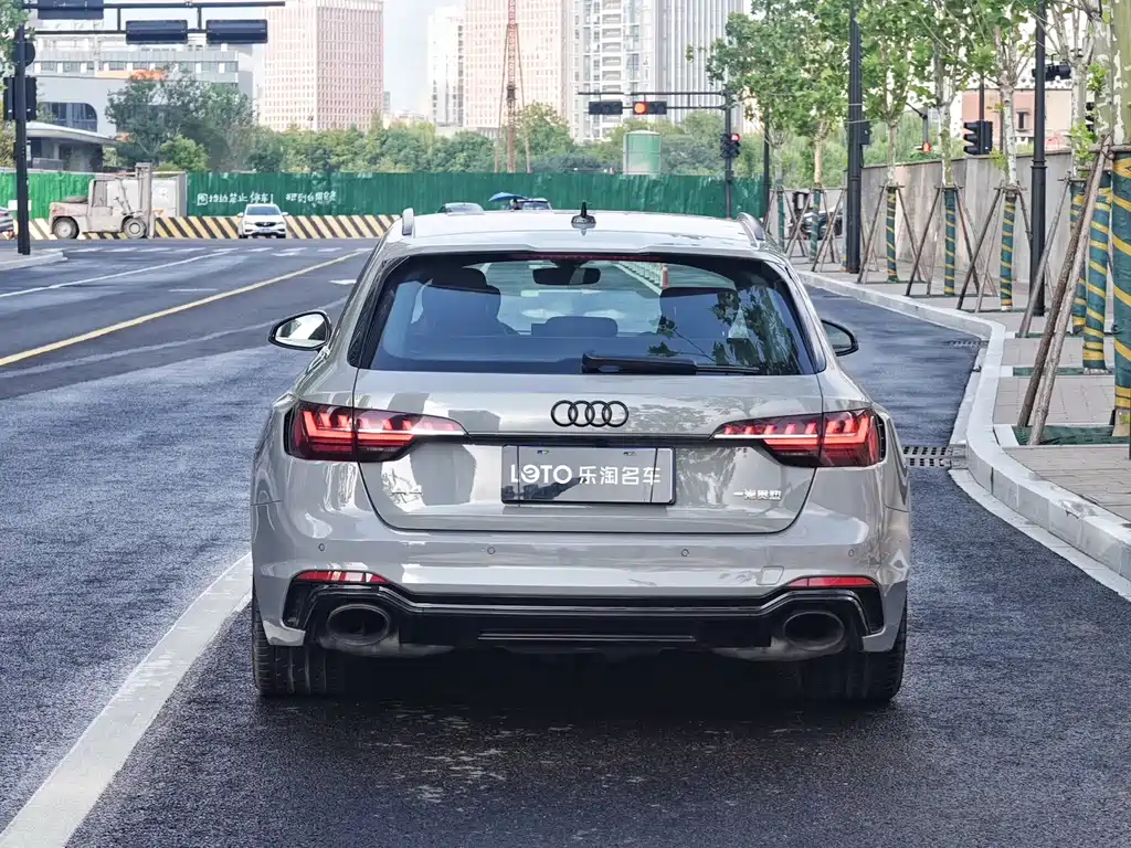 Audi RS 4 2021 RS4 Avant
