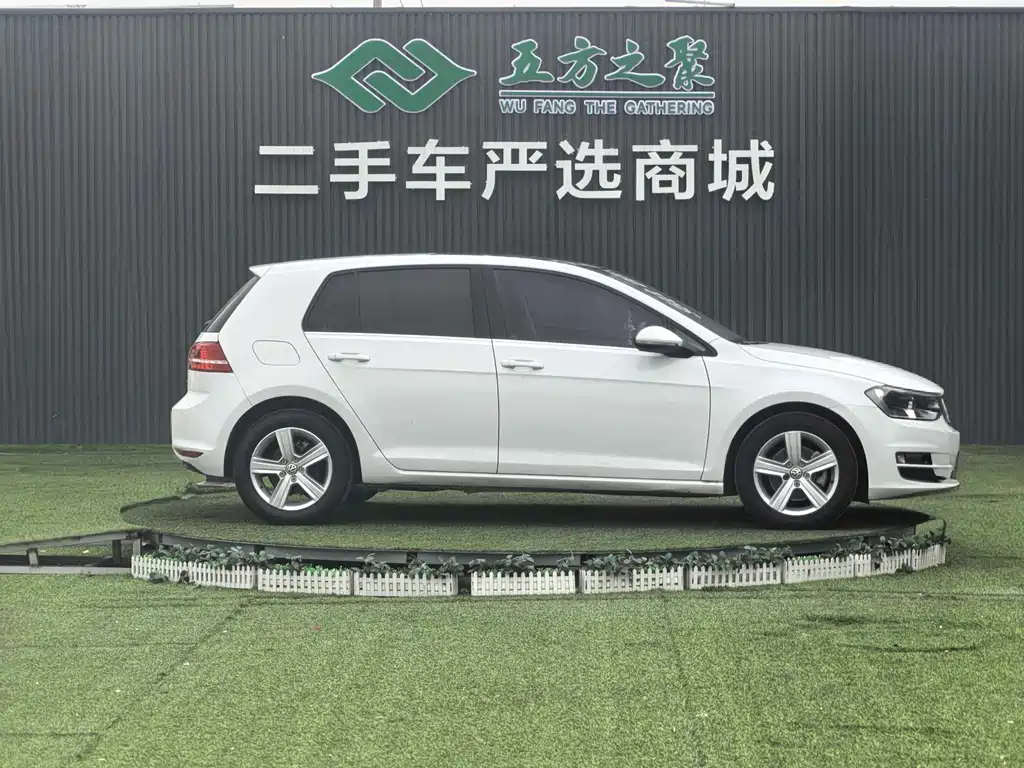 Volkswagen Golf — миниатюра 4