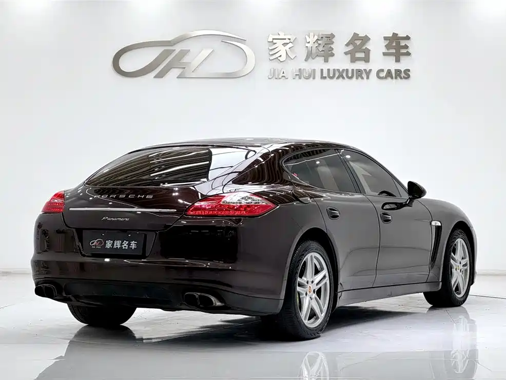 Porsche Panamera 2010 Panamera 4 3.6L