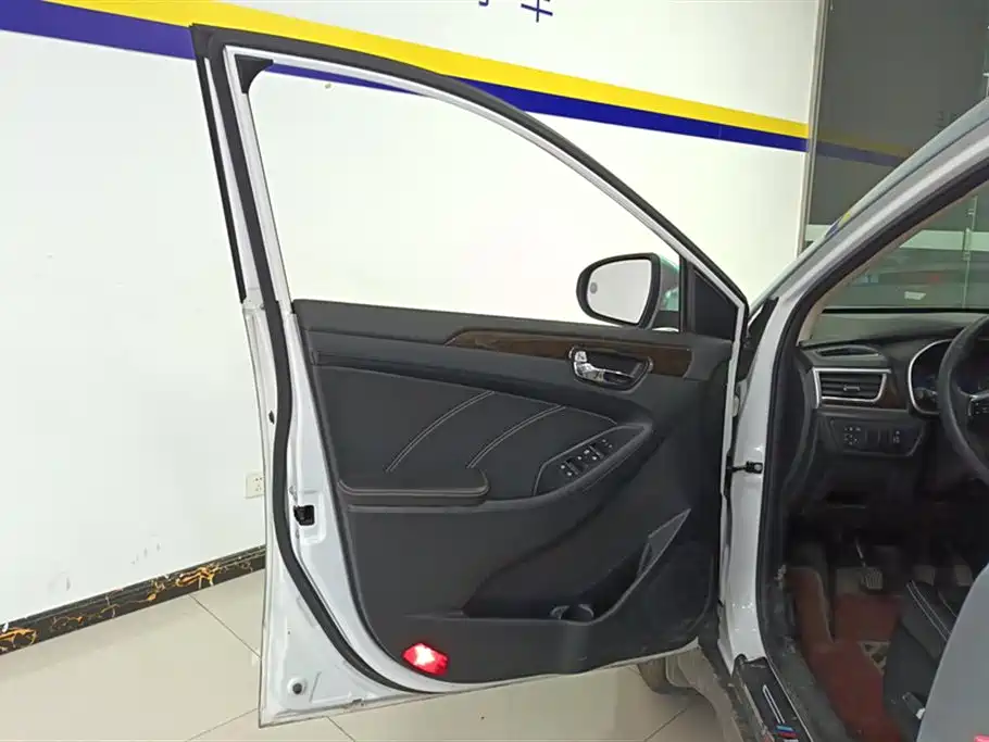 DONGFENG SCENERY 580