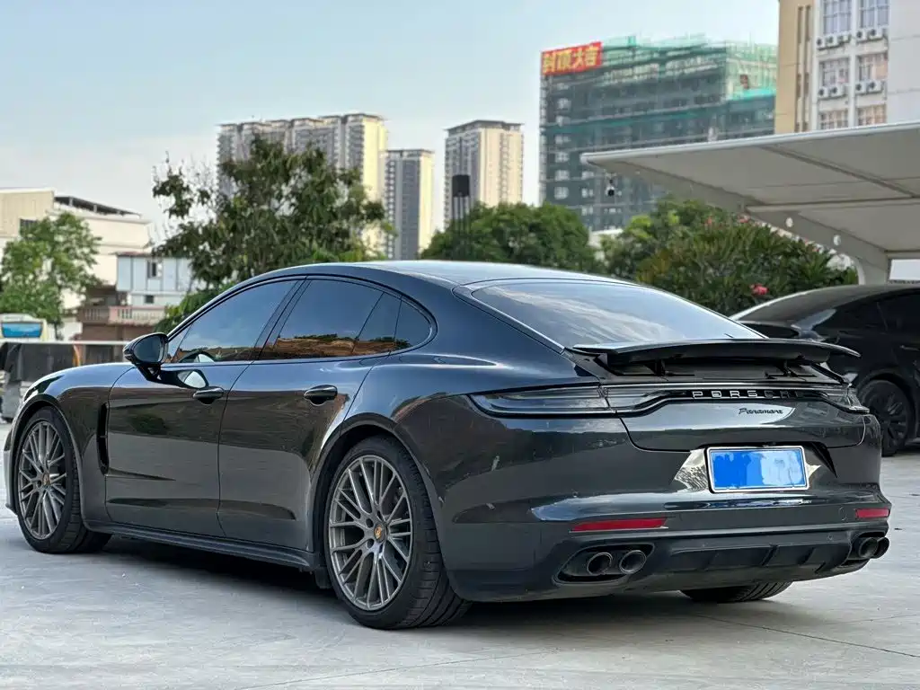 Porsche Panamera — миниатюра 9