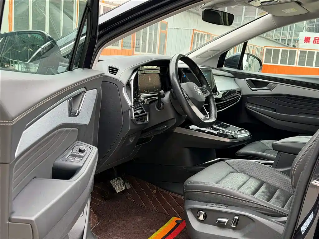 Volkswagen Talagon 380TSI 4WD Luxury Best Edition Pro 7 seats, фото 7