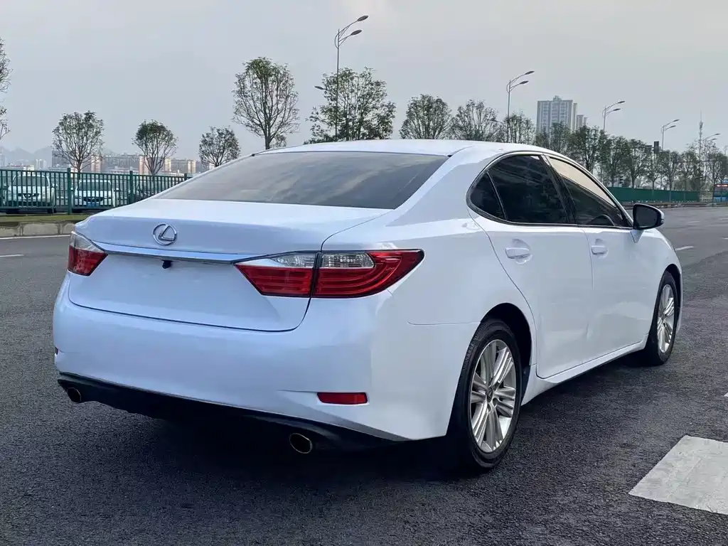 Lexus ES 2014 250 Elite