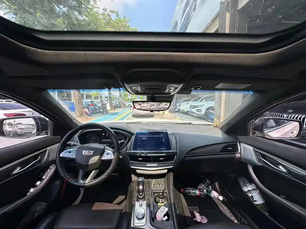 Cadillac CT5 — миниатюра 7