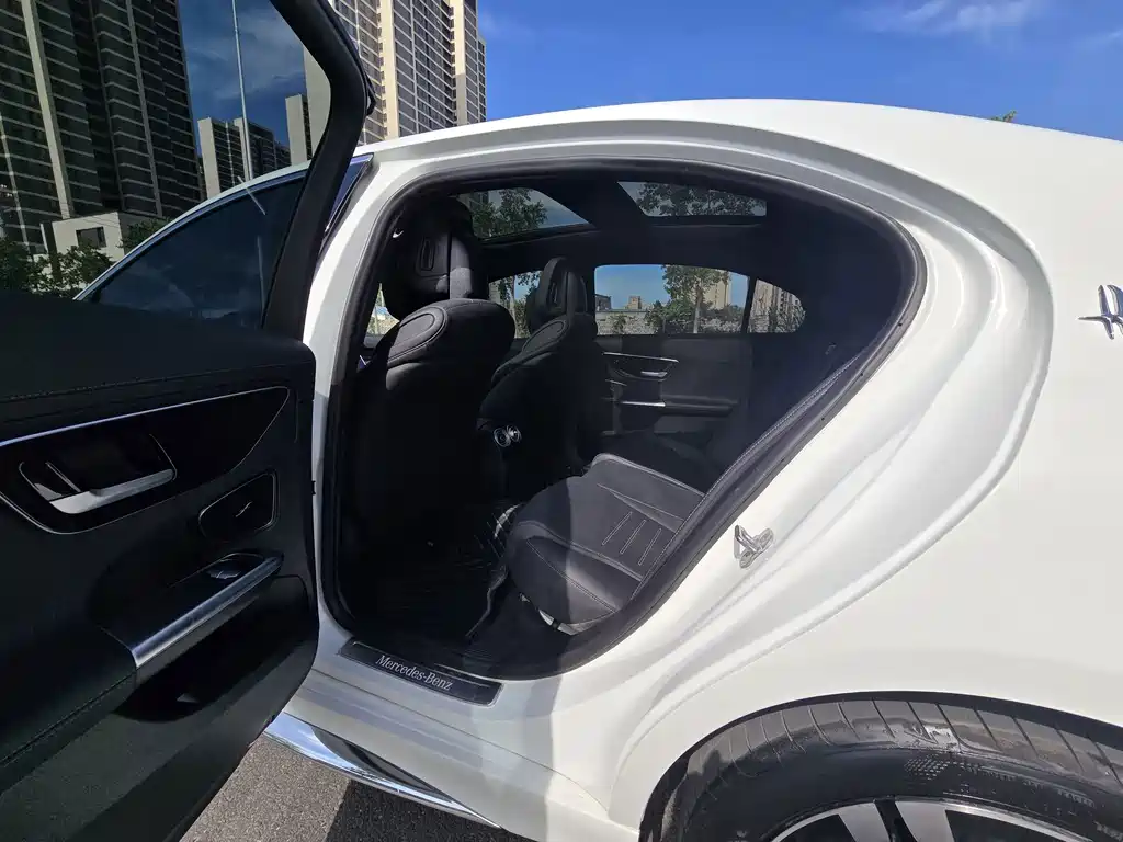 Mercedes-Benz C-Class New Energy — миниатюра 7