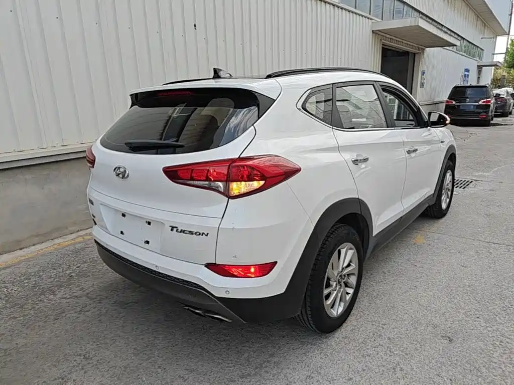Hyundai Tucson — миниатюра 7