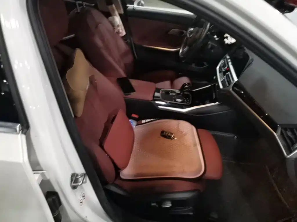BMW 3 Series — миниатюра 25