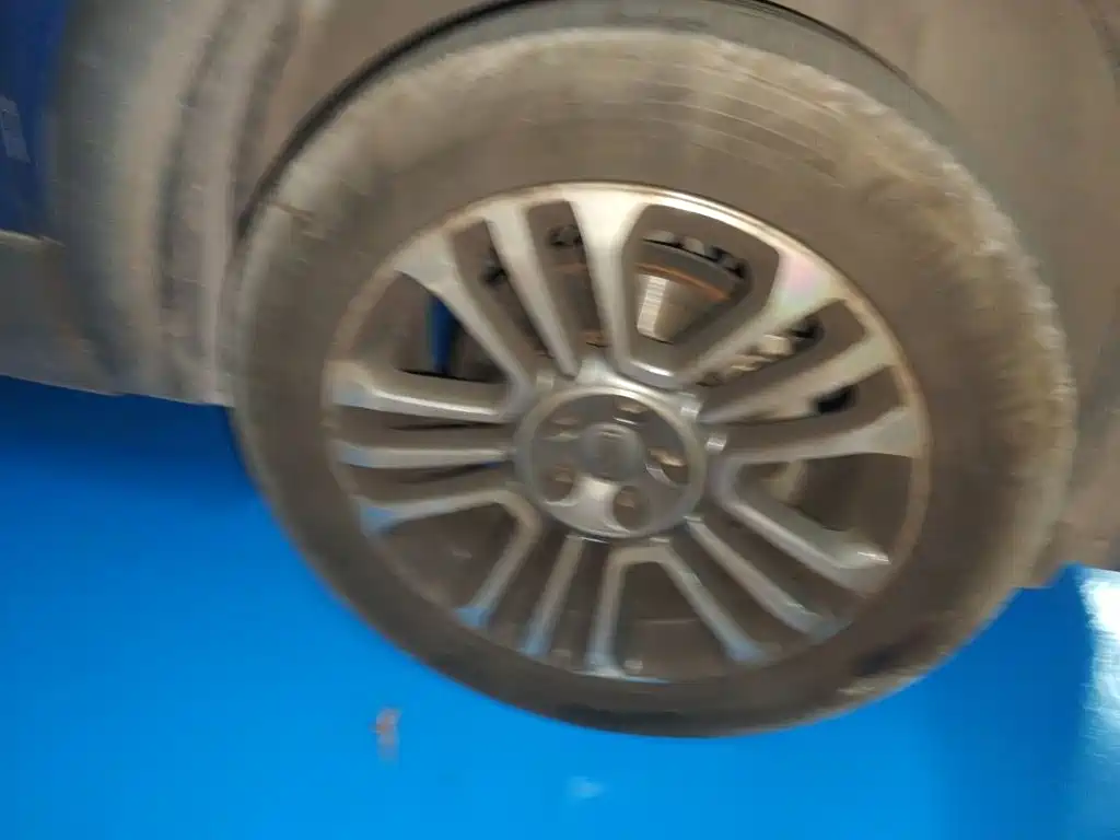 Qoros Qoros 5 — миниатюра 8