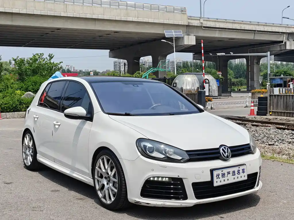 Volkswagen Golf GTI GTI 2012 2.0TSI GTI