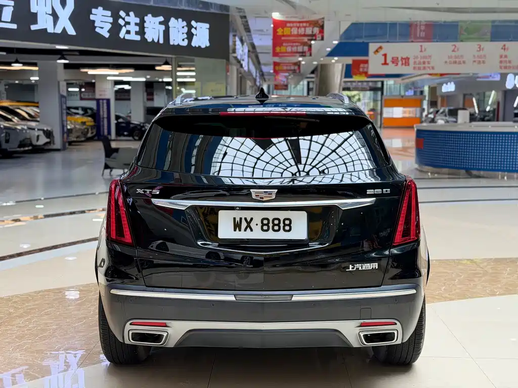Cadillac XT5 — миниатюра 4