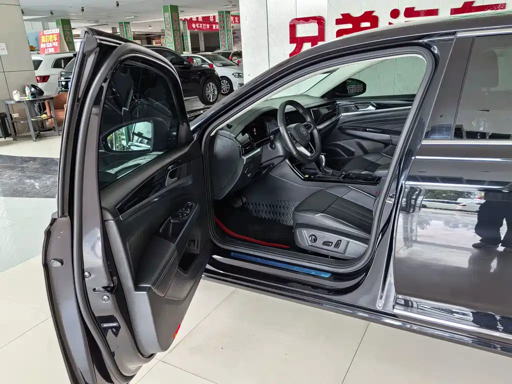 Volkswagen Passat — миниатюра 9