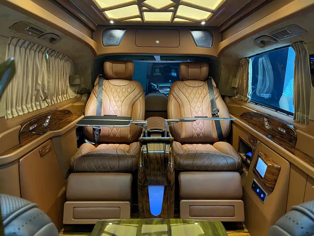 Mercedes-Benz Vito — миниатюра 12