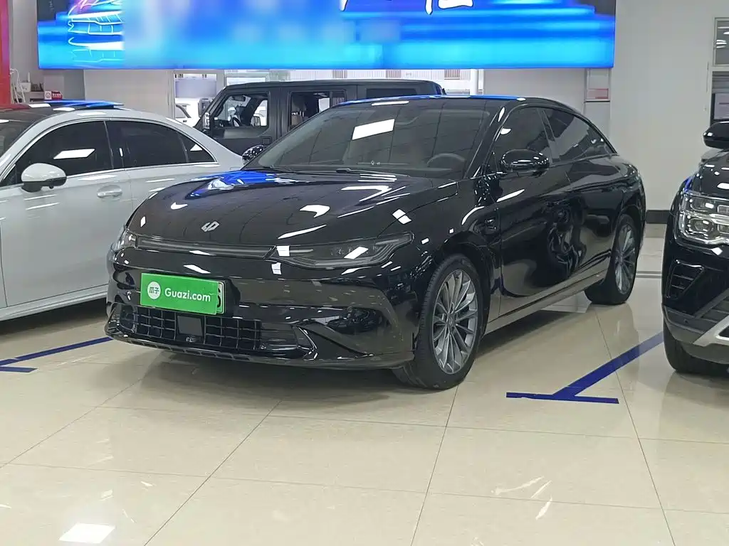 Leapmotor Leapmotor C01 — миниатюра 2
