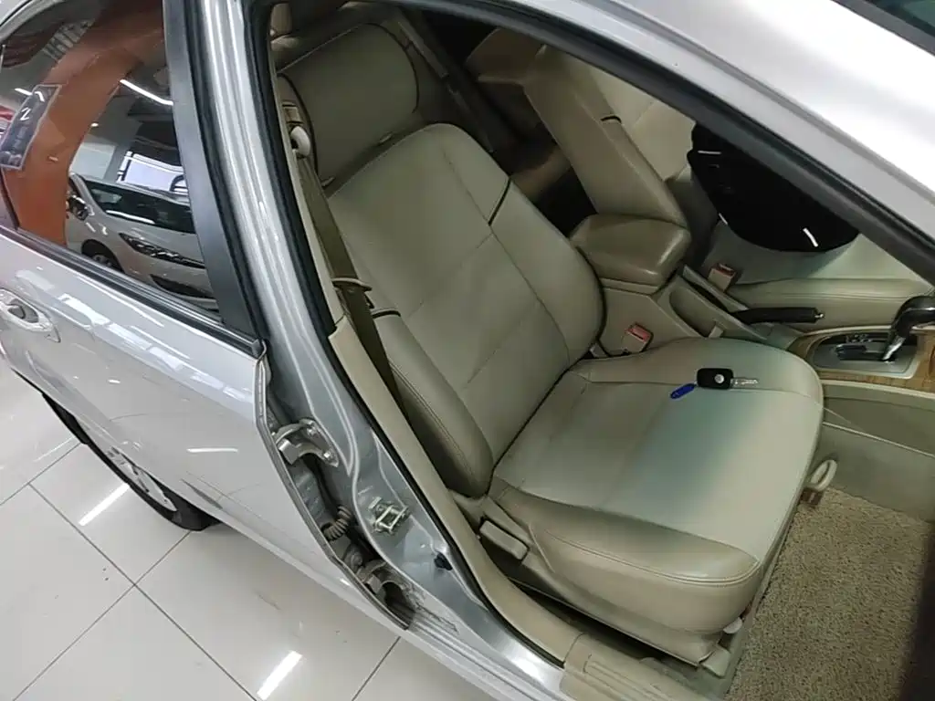 Buick Excelle — миниатюра 25