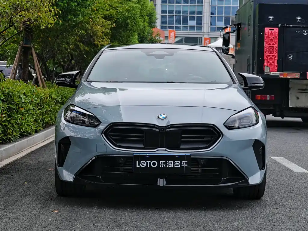 BMW M235L — миниатюра 2