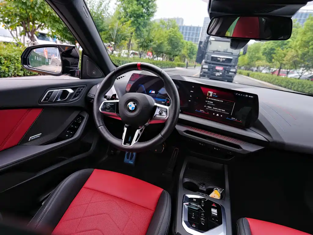 BMW M235L — миниатюра 11