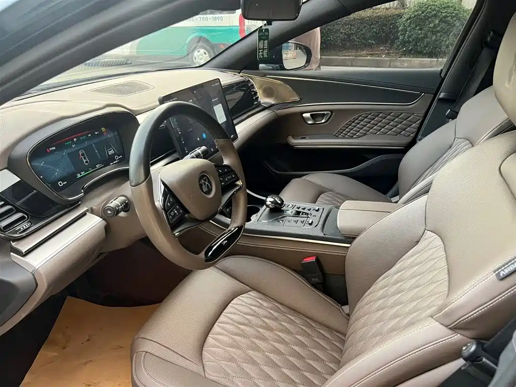 BYD Han 2023 EV Champion 605KM Luxury