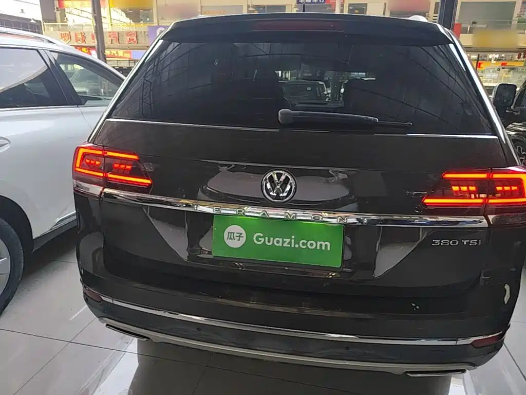 Volkswagen Teramont — миниатюра 6