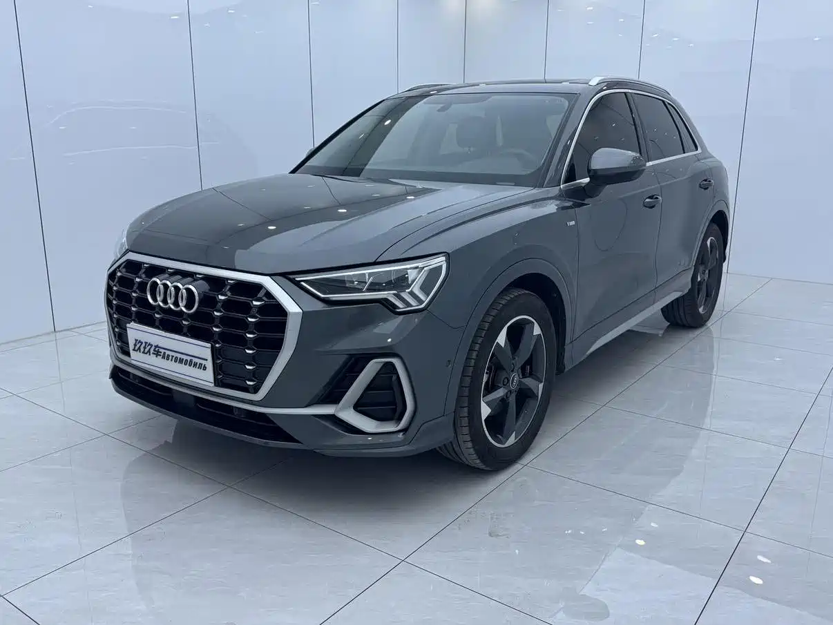 奥迪Q3 2022款 35 TFSI 时尚动感型 2022