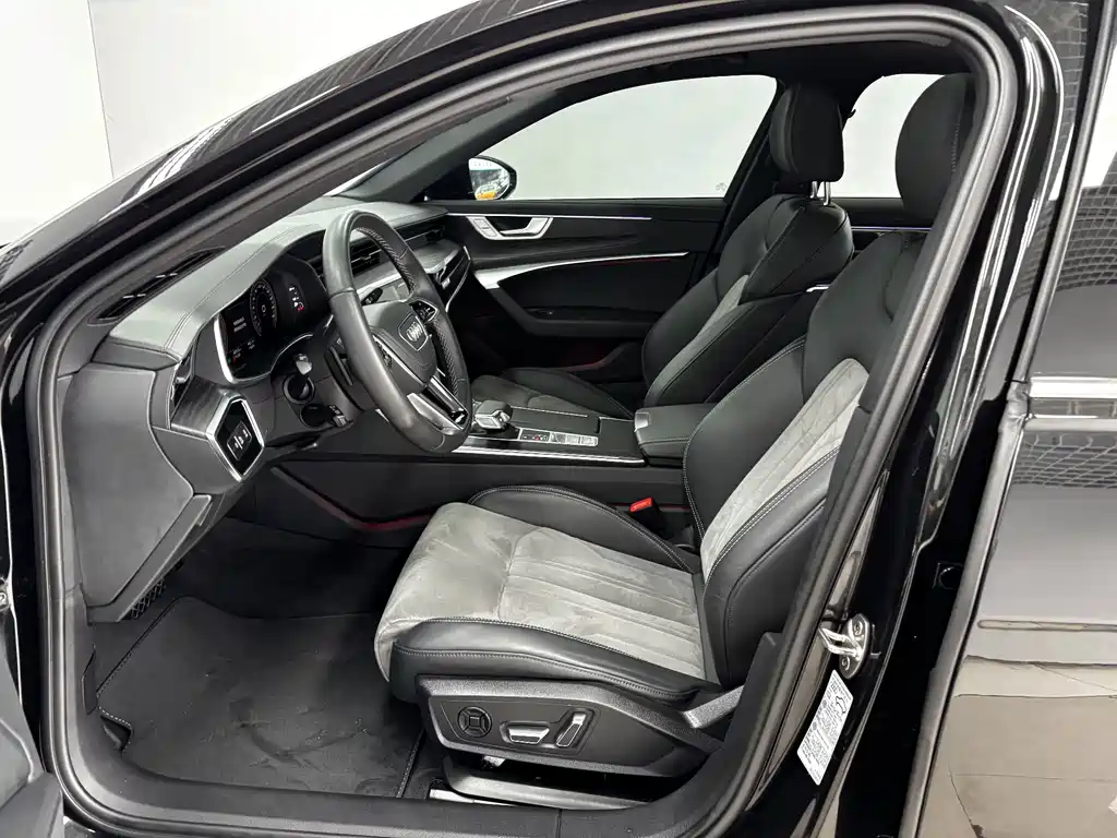 Audi A6L 2024 — фото 12