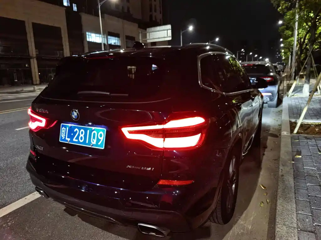 BMW X3 — миниатюра 10