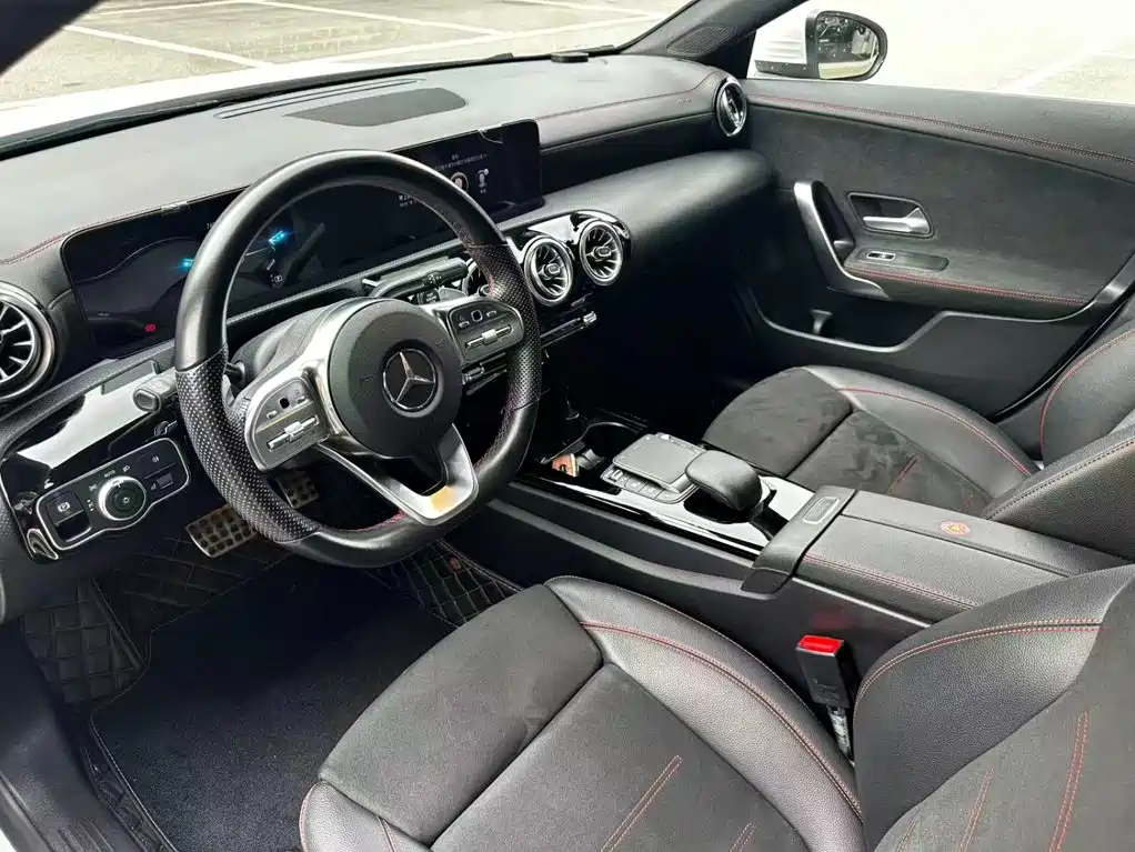 Mercedes-Benz CLA (Import) — миниатюра 15