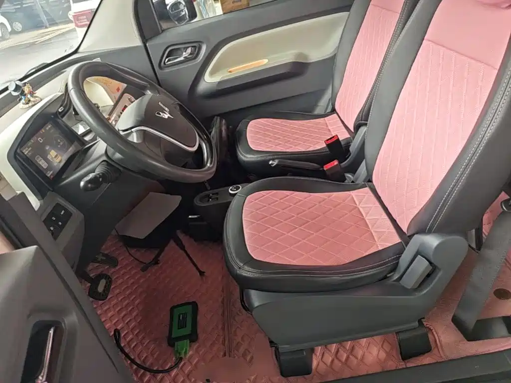 Wuling MINIEV — миниатюра 15