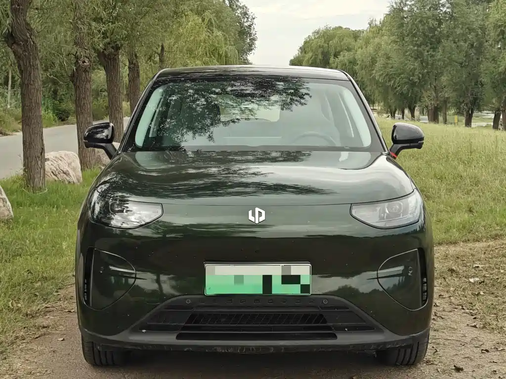 Leapmotor Leapmotor A10 — миниатюра 2