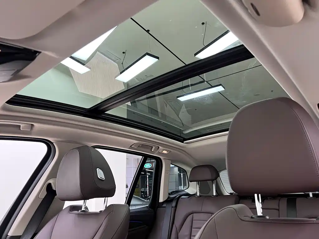 BMW X3 — миниатюра 15