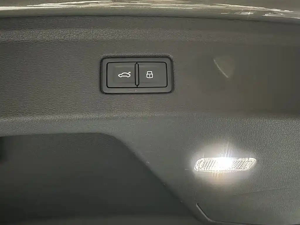Audi A5 (Import) — миниатюра 18