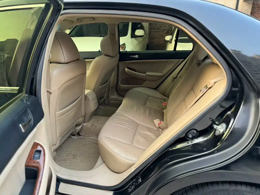 Honda Accord 2006 2.4L Luxury