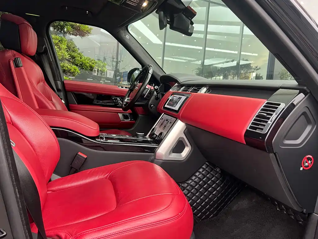 Land Rover Range Rover 2019 3.0T SD V6