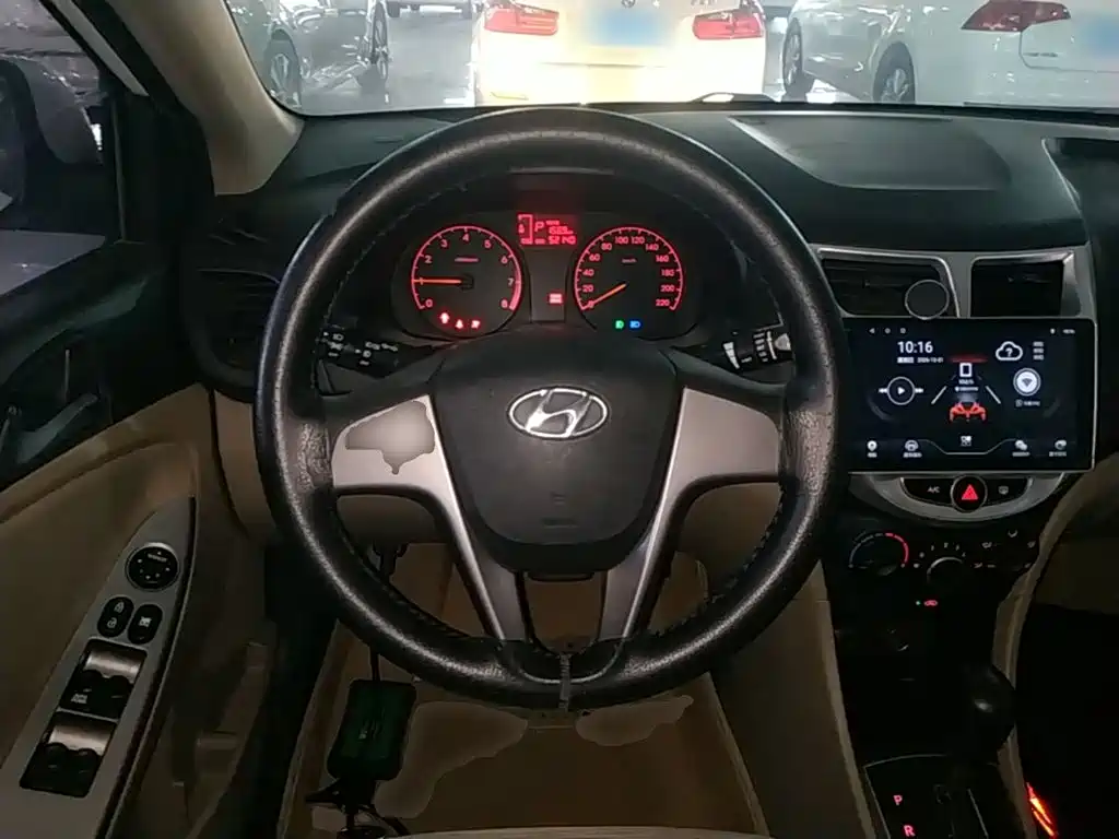 Hyundai Verna — миниатюра 11