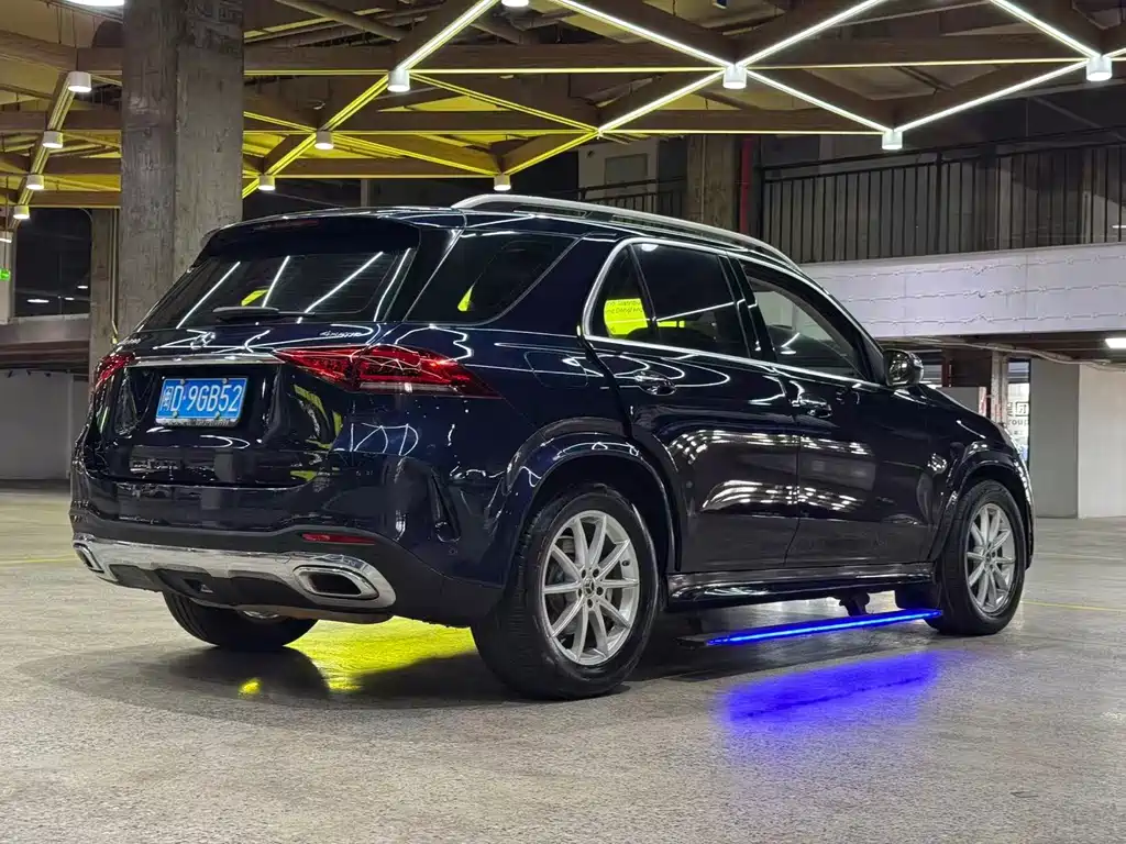 Mercedes-Benz GLE (Import) — миниатюра 7