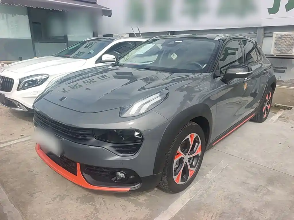 Lynk & Co 02