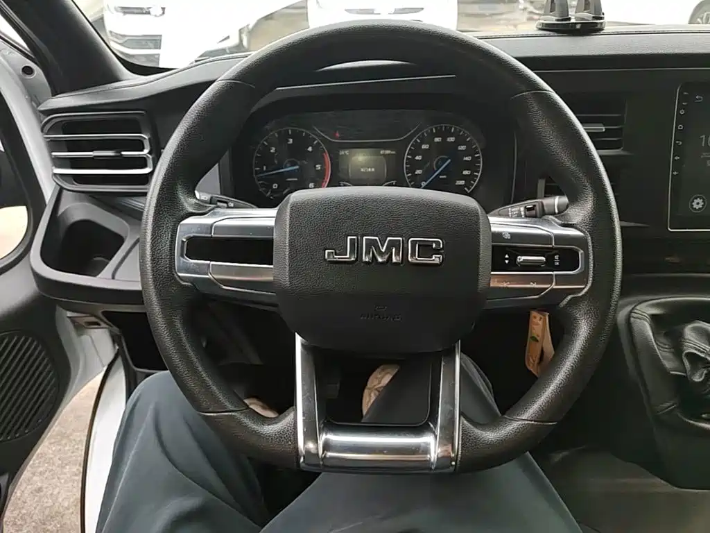 JMC JMC Fushun — миниатюра 11