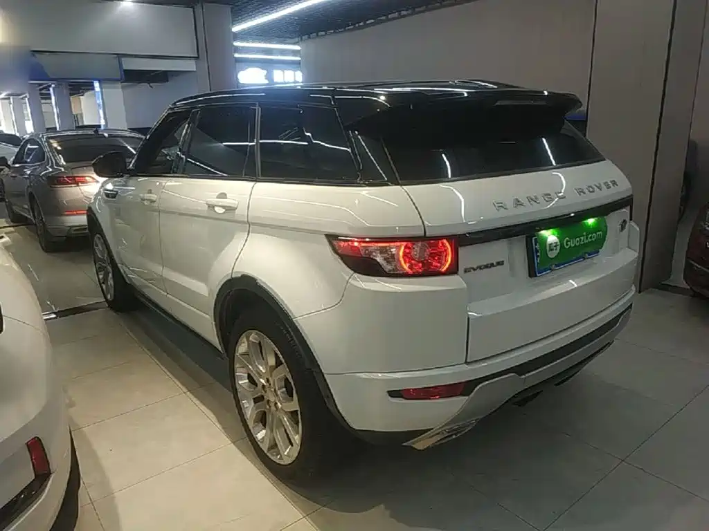 Land Rover Range Rover Evoque 2014 2.0T 5