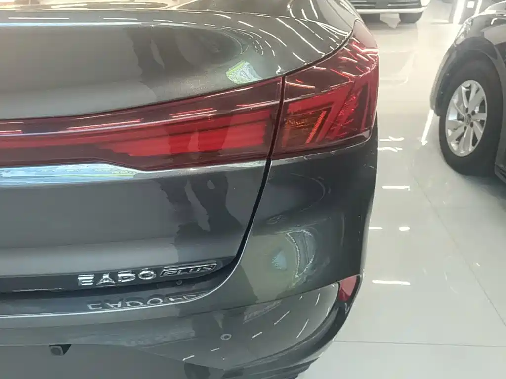 Changan Eado — миниатюра 8