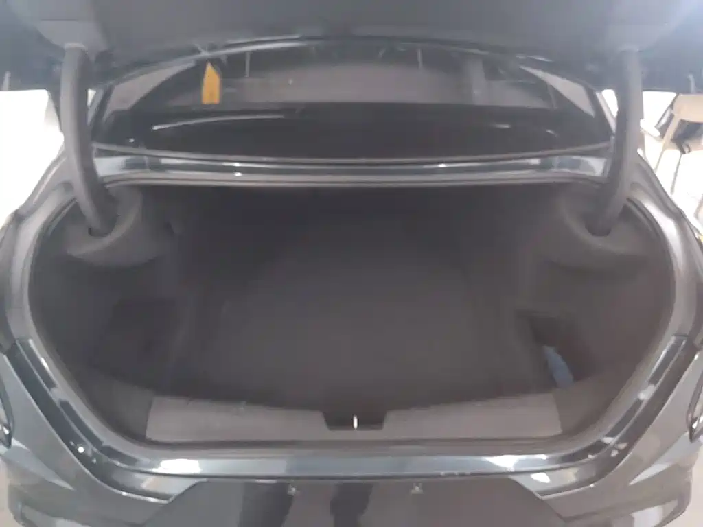 Cadillac CT4 — миниатюра 19