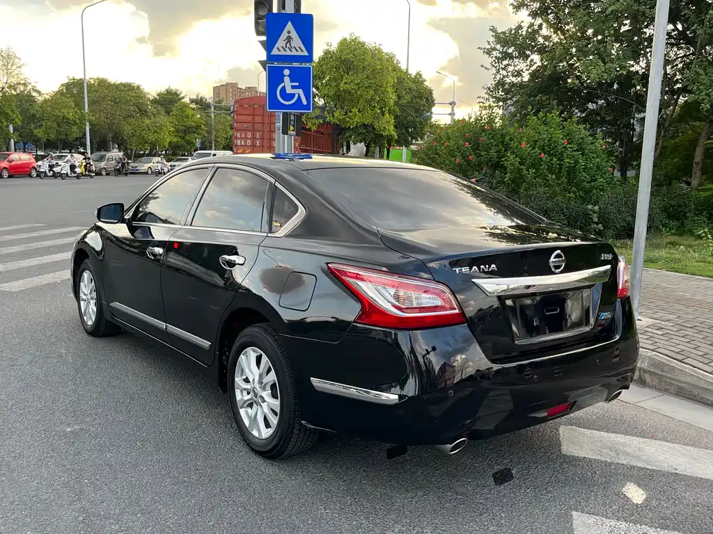 Nissan Teana — миниатюра 9