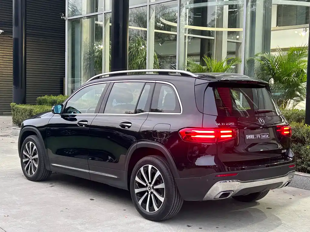 Mercedes-Benz GLB — миниатюра 5