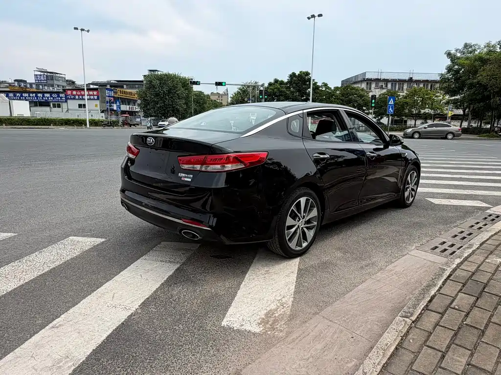 Kia K5 — миниатюра 7