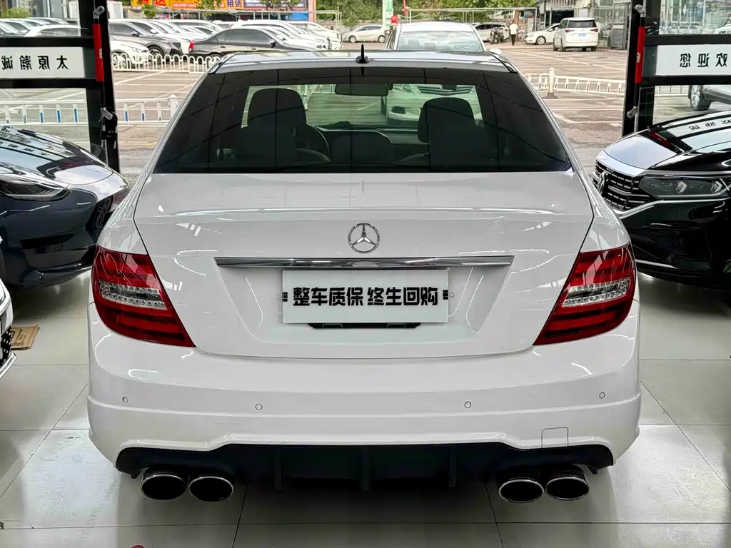 Mercedes-Benz C-Class — миниатюра 12