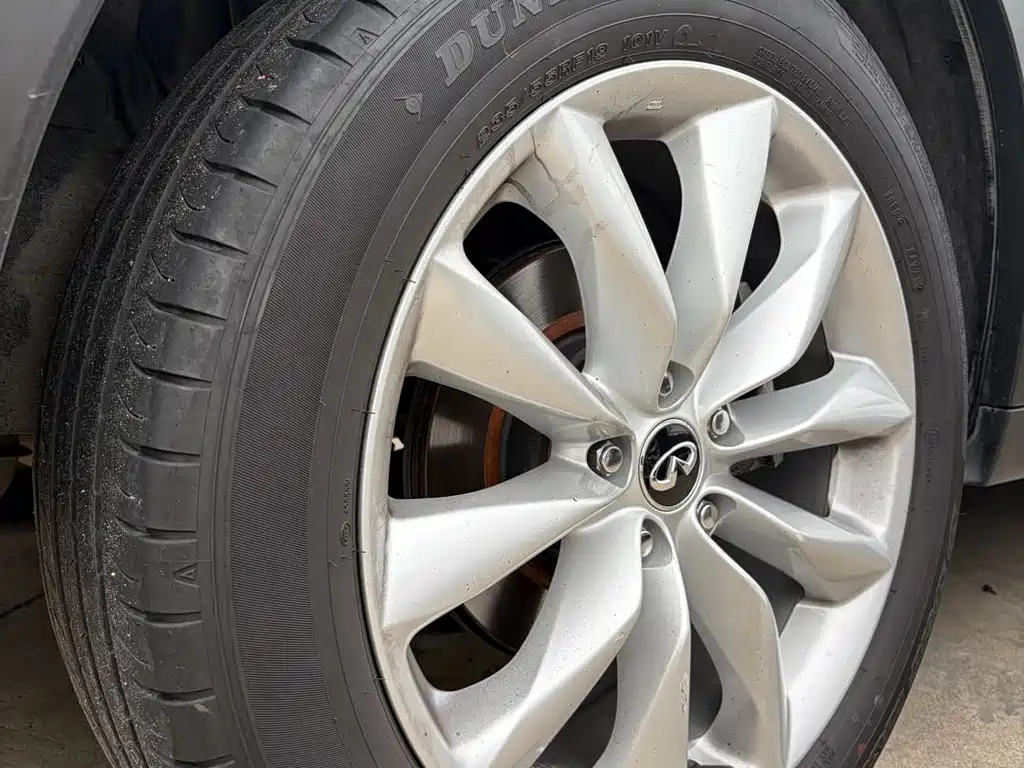 Infiniti QX50 — миниатюра 14