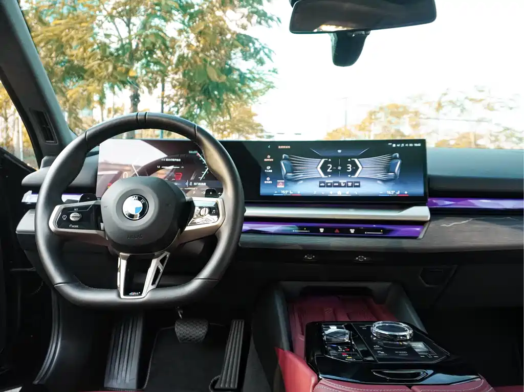 BMW 5 Series — миниатюра 18