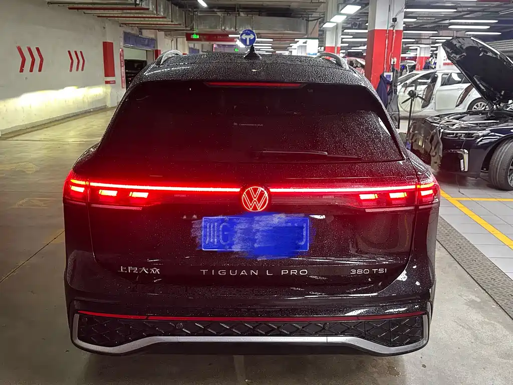 Volkswagen Tiguan L — миниатюра 10