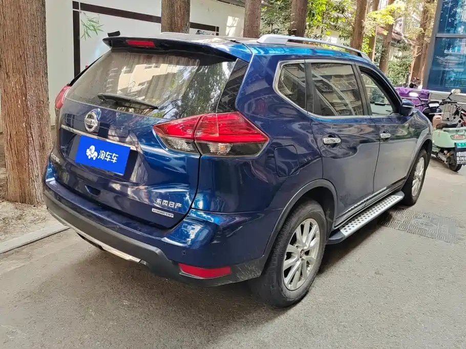 Nissan X-Trail — миниатюра 3